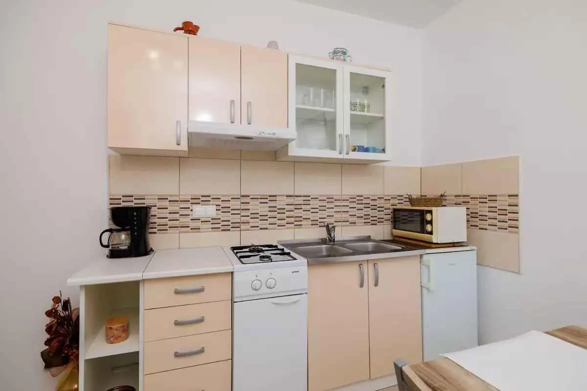 One-Bedroom Apartment In Crikvenica XVIII Dramalj