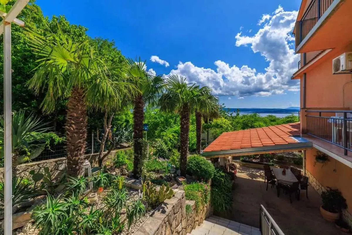 One-Bedroom Apartment In Crikvenica XVIII Dramalj